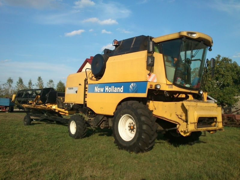 New Holland TC 5070