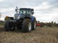New Holland T7 260