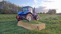 New Holland T6080 PC i Vicon Extra 432H