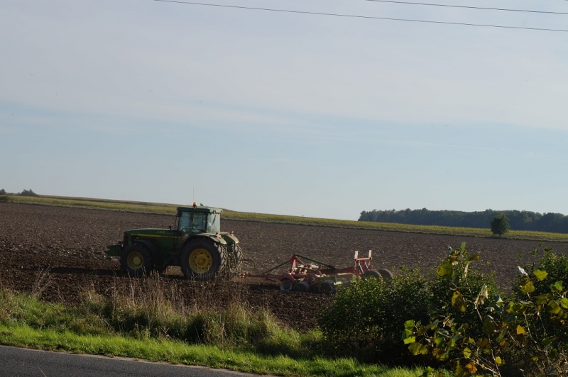 John deere 8400 + unia ares