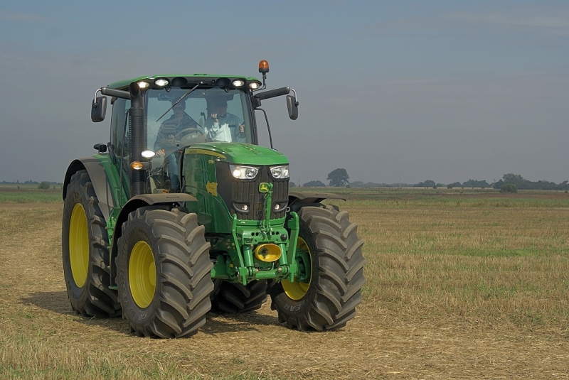 John Deere 6170R