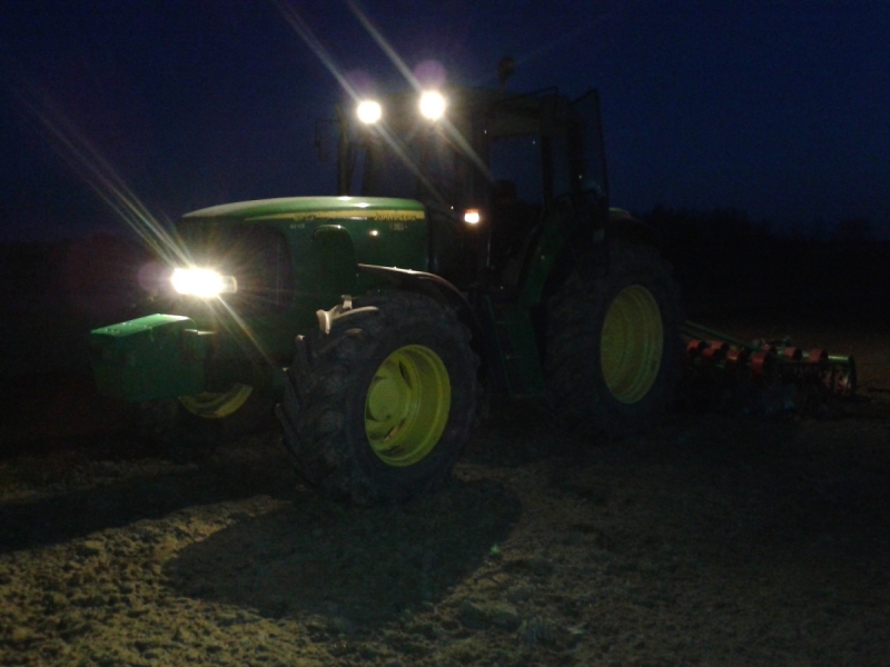 John Deere 6920