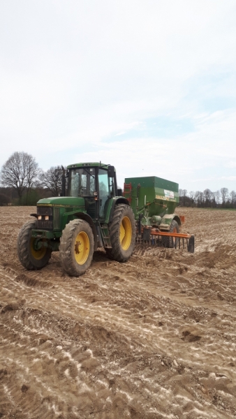 John Deere 6600 + Amazone  ZG-B