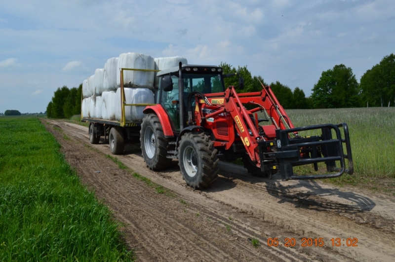 Massey Ferguson 5435 & Przyczepka