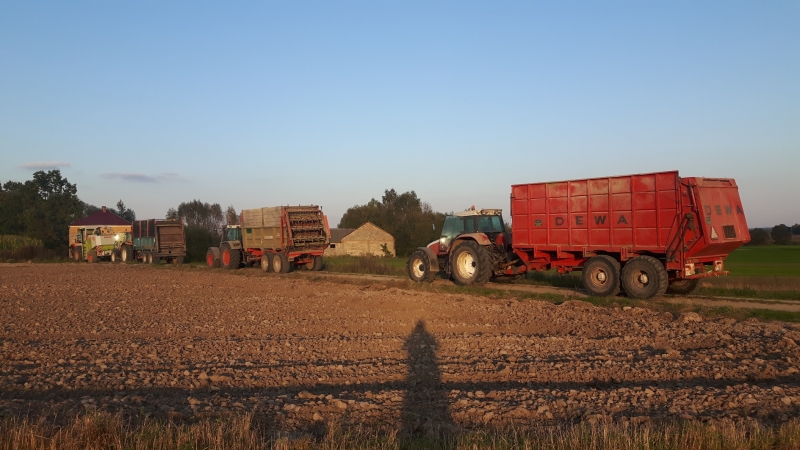 Steyr 9125, Fendt Favorit 512, Renault 610, Claas Jaguar 860