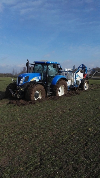 New Holland T6080 i Blanchard GL 4500