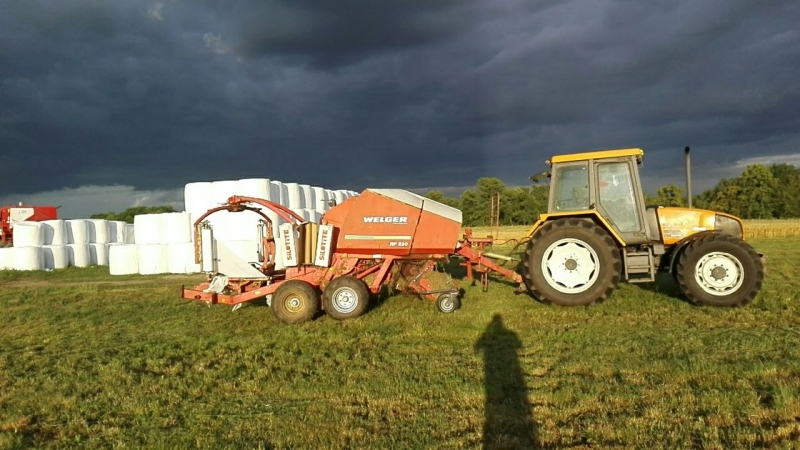 Renault oraz Welger