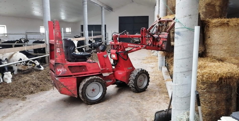 Weidemann 1025