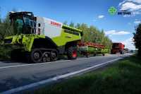 Claas Lexion 770 & Case Axial-Flow 8240