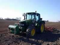 John Deere 6330