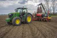 John Deere 6210R +  Vaderstad Tempo F8