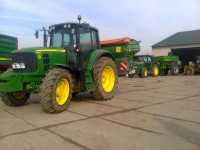 John Deere 6930