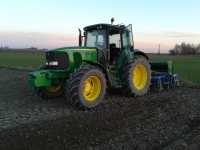 John Deere 6920