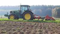 John Deere 6630 i Unia Kos ST