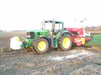 John Deere 6930