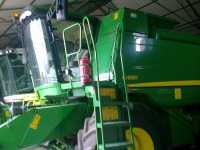 John  Deere W650