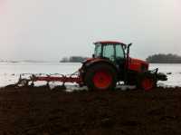 Kubota M135GX & Kverneland AB100