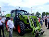 Claas Arion 420