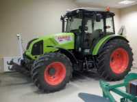 Claas Axos 330