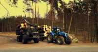 Forwarder Ponsse i New Holland T7.270