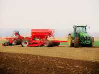 John Deere 8430 & Horsch Pronto 6AS