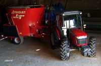 Massey Ferguson 3635 + Trioliet Solomix 1-900