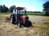 Massey Ferguson 255