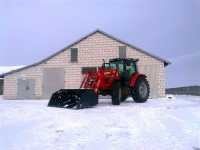 Massey Ferguson 5435 + Stoll Robust F15