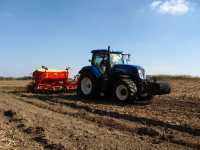 New Holland T7.200 + Vaderstad Rapid 300