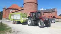 Valtra N111 & Claas S33