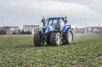 New Holland T7030 AC + Motyl Apollo