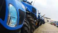 New Holland'y