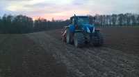 New Holland T7030 AC + Horsch express 3td