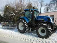 New Holland T7030 AC