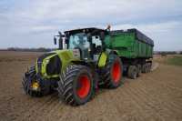 Claas Arion 640+Naczepa