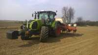 Claas Arion 640