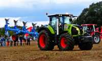 Claas Axion 830