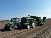 DF Agroplus 310 + Wuhlmaus 1033 & DF Agrotron k420 + MetalTech TB