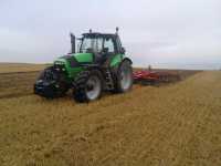 Deutz-Fahr Agrotron M650 i Kongskilde Terra X450