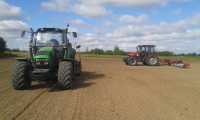 Deutz-Fahr Agrotron 128 & Case JXU 95