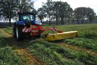 New Holland T6030 Delta + Pottinger Novacat 302