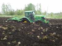 JD 6140R & Bomet