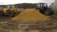 JCB 531-70 & Pronar 1025A+Piast