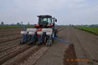 Massey Ferguson 5435 & Monosem NG4 Plus