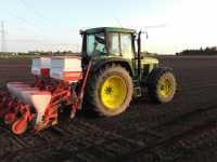 JD 6810 & gaspardo sp 4