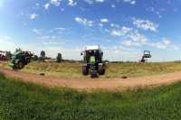 John Deere 6320 & Fendt 414 & Manitou 634