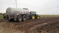 John Deere 6930+Pichon 22700