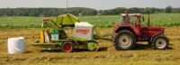 International 1255 XL i Claas Rollant 250 RC