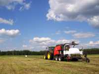 John Deere 6330 + Kuhn VBP 2160