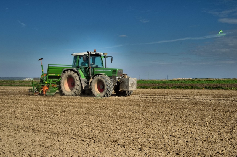 Fendt 515C + Amazone KE/AD 3000 Super